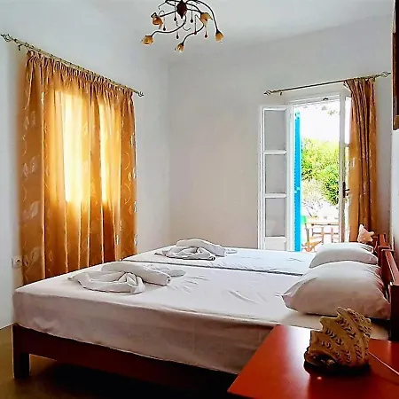 Fragos Santa Maria (Paros)
